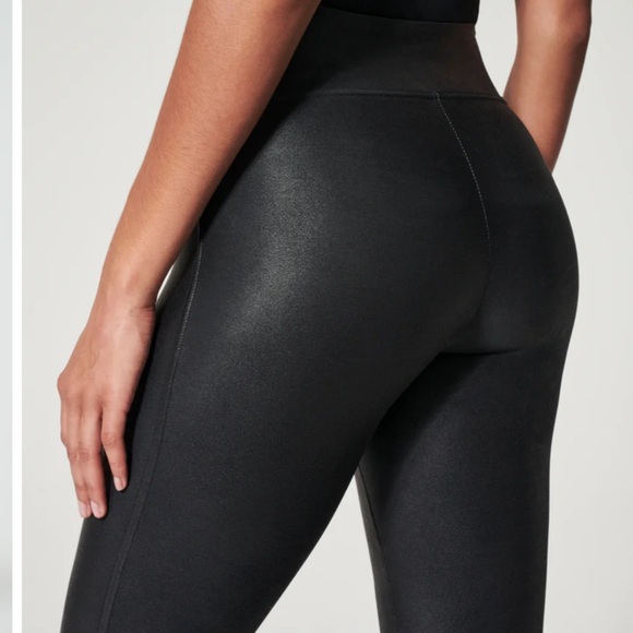 NWT Spanx Faux Leather Legging - Picture 2 of 5